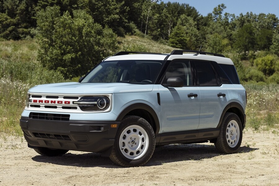 The 2023 Ford Bronco® Sport Heritage Edition shown in Robin Egg’s Blue