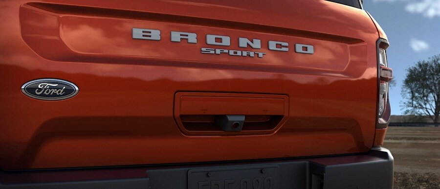 Imagen de la cámara de marcha atrás en el exterior de la SUV Ford Bronco® Sport 2023