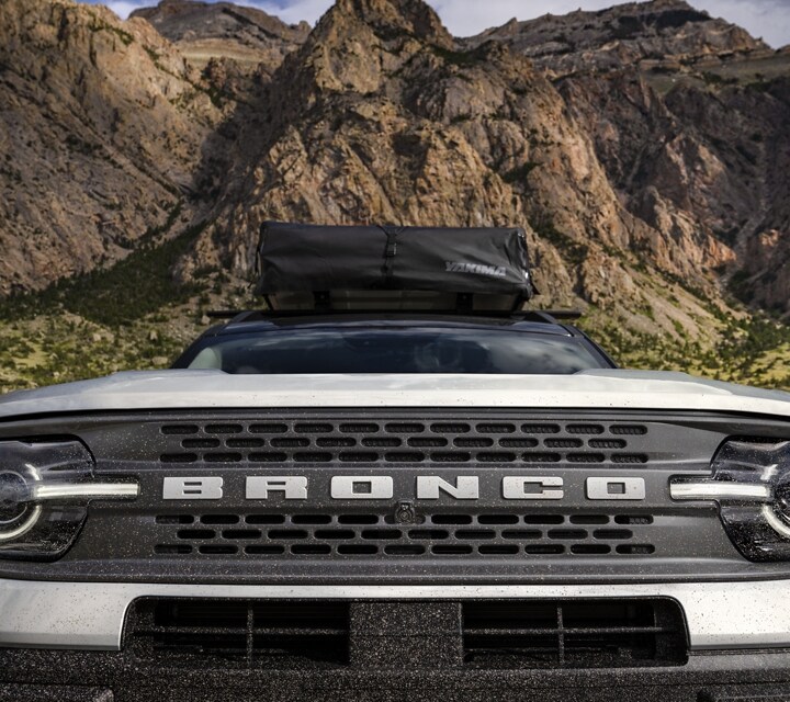 Primer plano de la parrilla de la Ford Bronco® Sport 2023