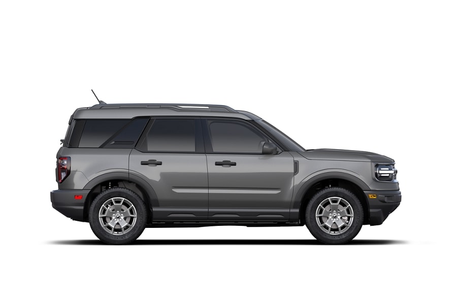 Se muestra el modelo Ford Bronco® Sport Base 2023 de perfil