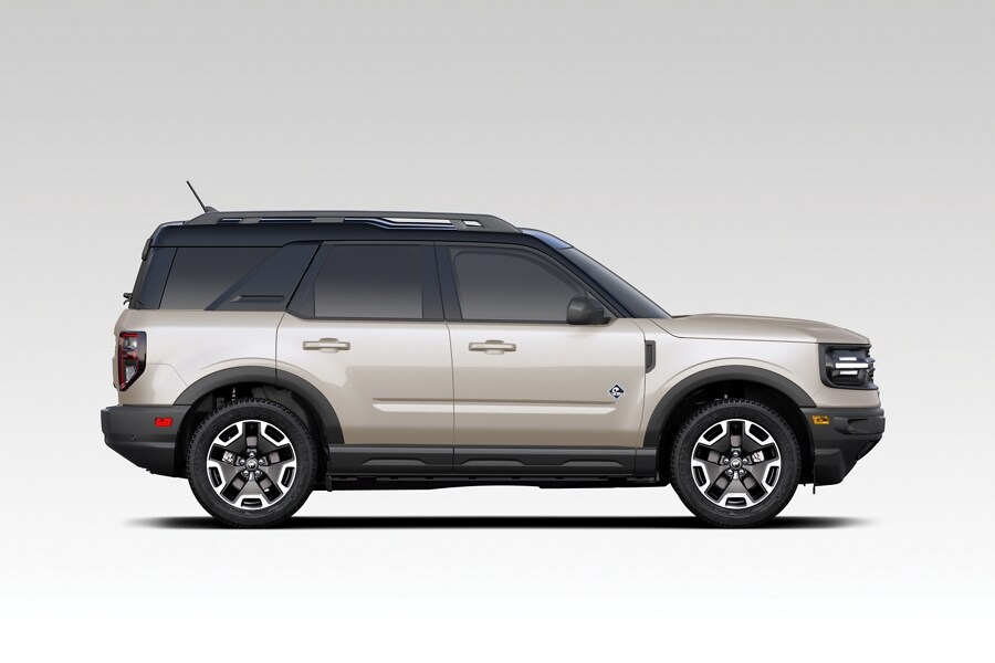 2024 Ford Bronco® Sport Outer Banks® trim shown in profile