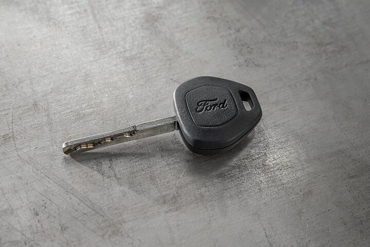Sistema Antirrobo Pasivo SecuriLock® disponible en Chasis Desnudo Ford E-Series 2024