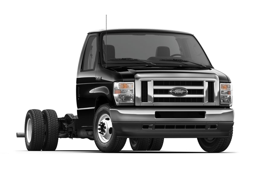 2024 Ford E-450 Dual Rear Wheel Cutaway