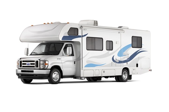 Ford E-Series Cutaway 2024 con ruedas traseras dobles, con mejora para casa rodante Clase C