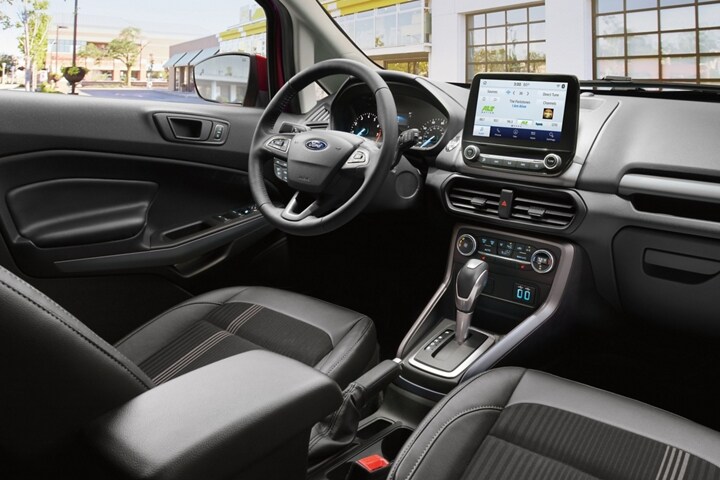 Interior Delantero de una Ford EcoSport S E S 2021 con Asientos Active X 