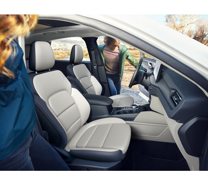 Interior view of 2024 Ford Escape® driver and front passenger seats in Space Gray and Ebony