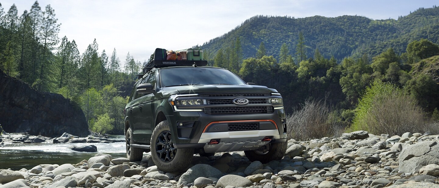 A 2023 Ford Expedition SUV being driven up a mountain
