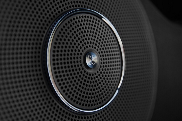 A speaker from the available B&O® Unleashed Sound System by Bang & Olufsen®