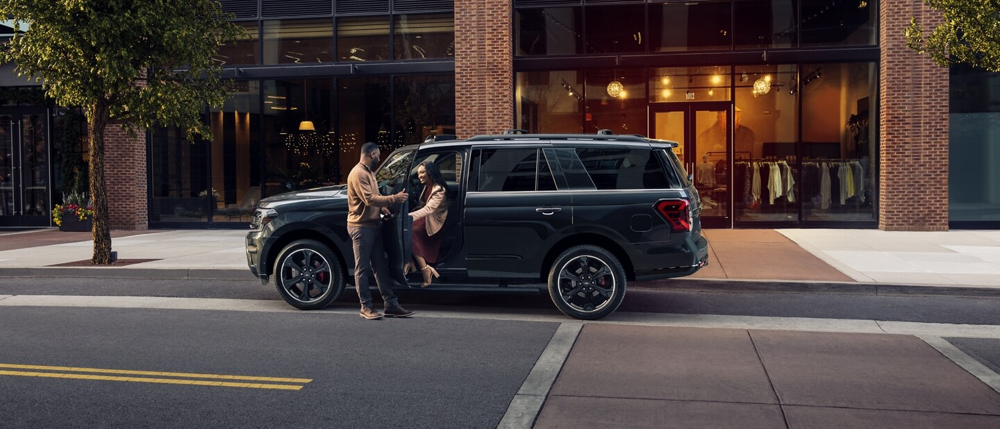 2024 Ford Expedition SUV Pricing, Photos, Specs & More