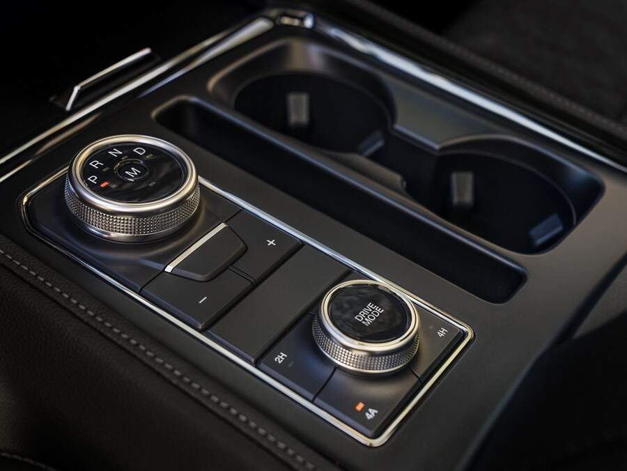 Close-up of a 2024 Ford Expedition in-vehicle's 10-Speed SelectShift® gear dials