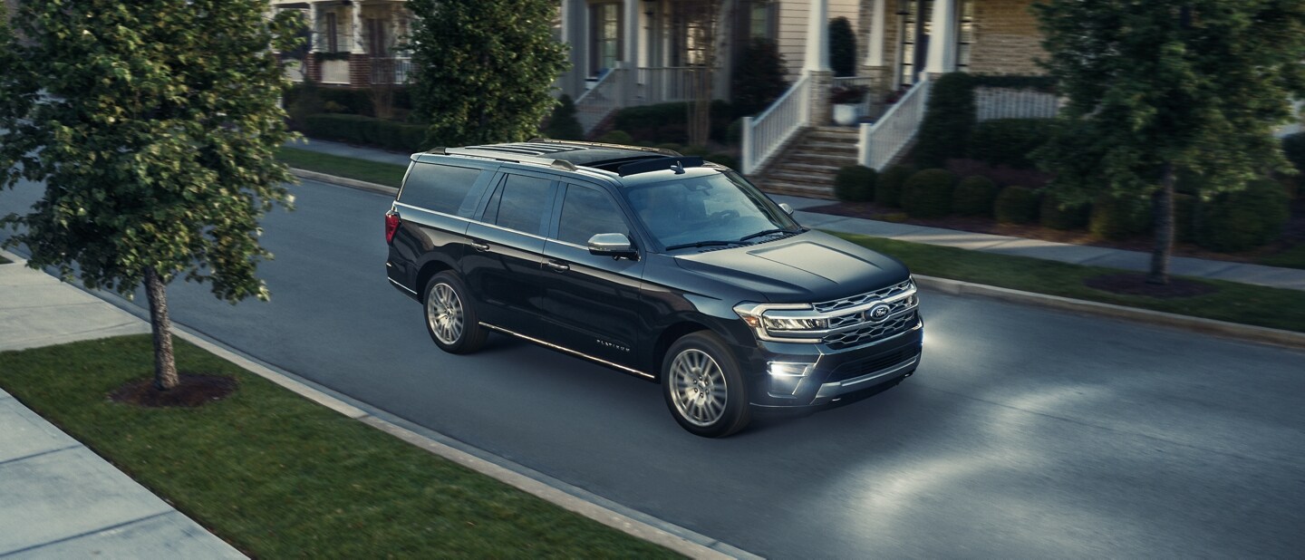 Graphics depicting various features on a 2024 Ford Expedition SUV