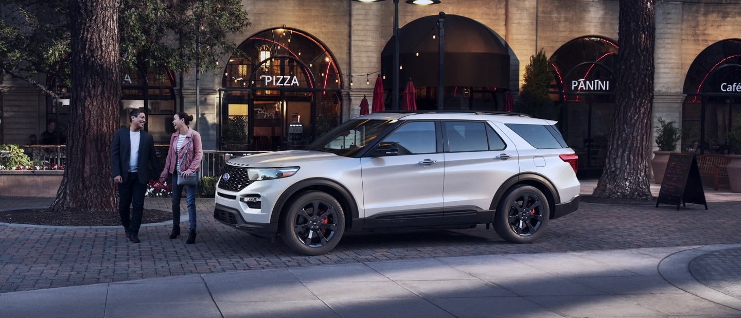 2021 Ford Explorer Suv Athletic Design Features