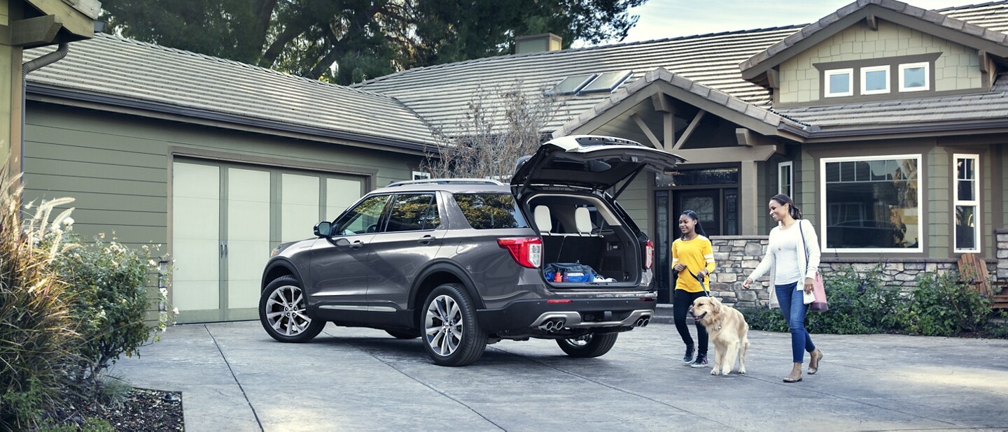 21 Ford Explorer Suv Comfort And Space Suv