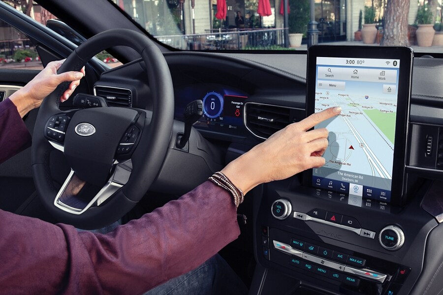 2021 Ford Explorer Suv Features