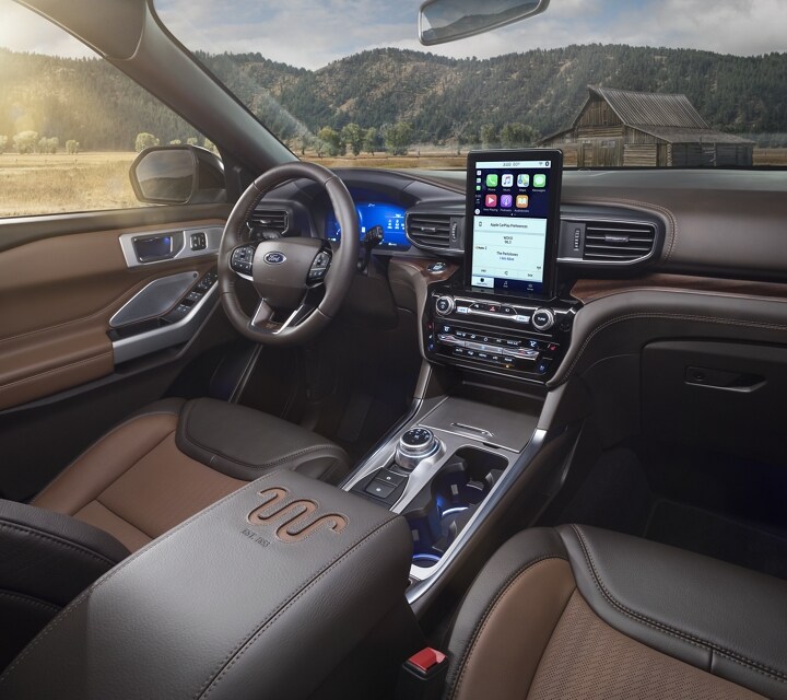 21 Ford Explorer Suv Comfort And Space Suv
