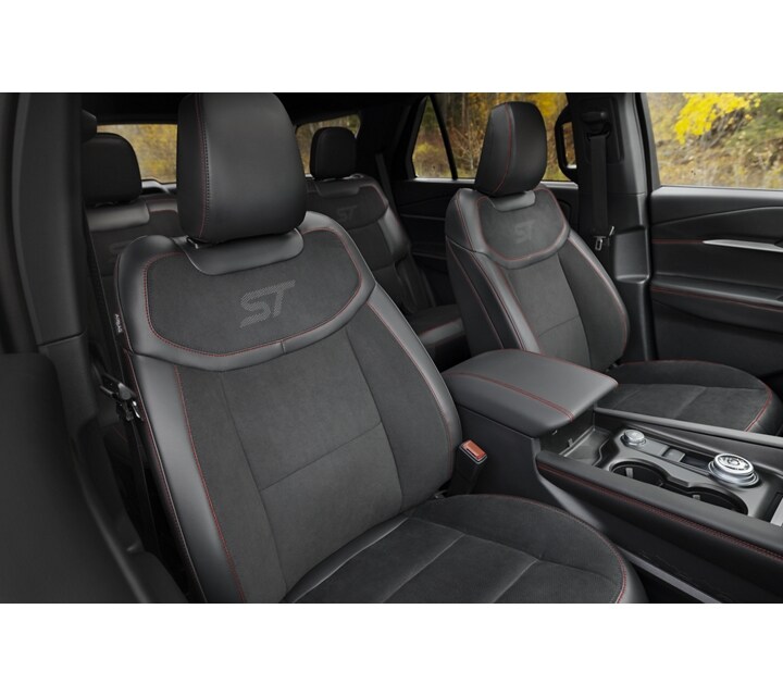  2025 Ford Explorer ST with Onyx interior. 