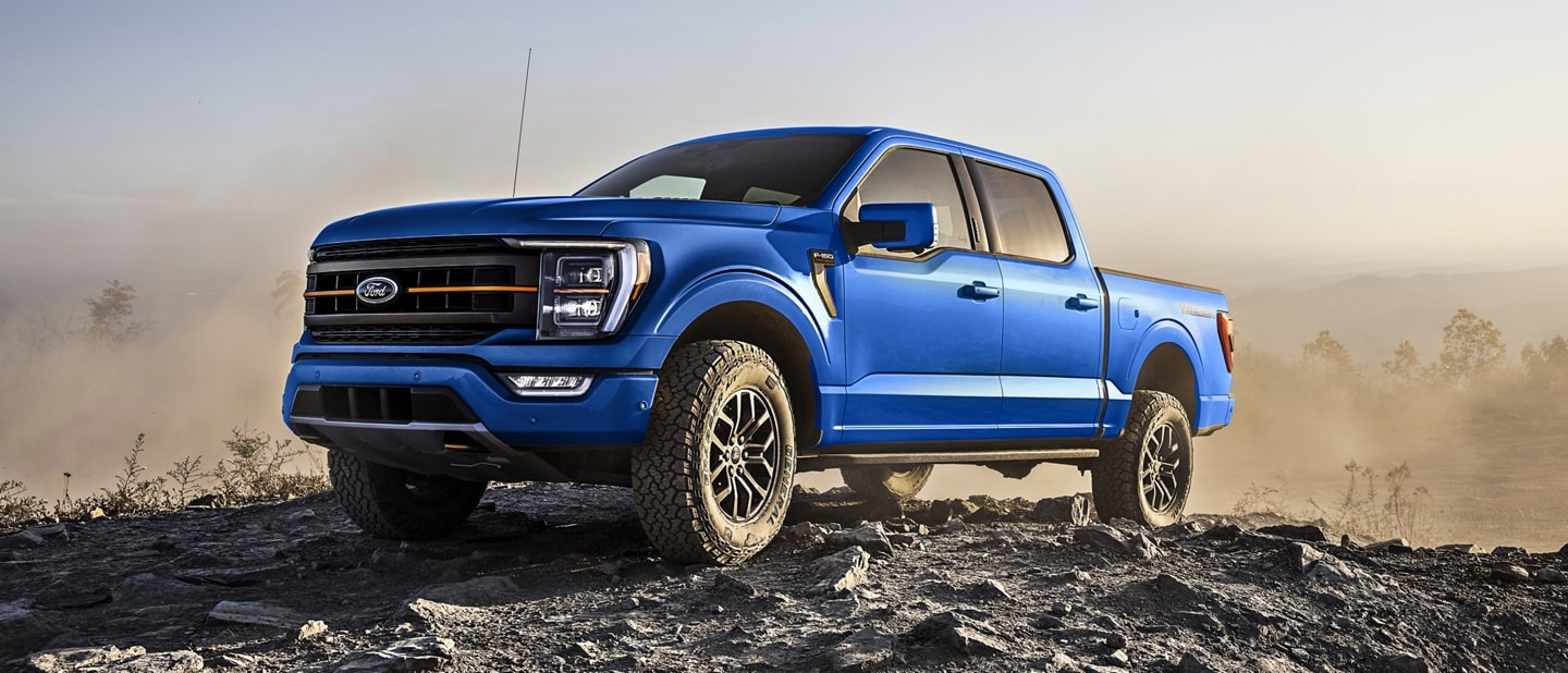 Image of a 2023 Ford F-150® Rattler™ parked in the desert