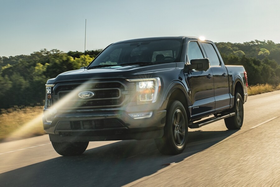 2023 Ford F-150 Platinum 4 LIFTED Everest Edition ICONIC SILVER