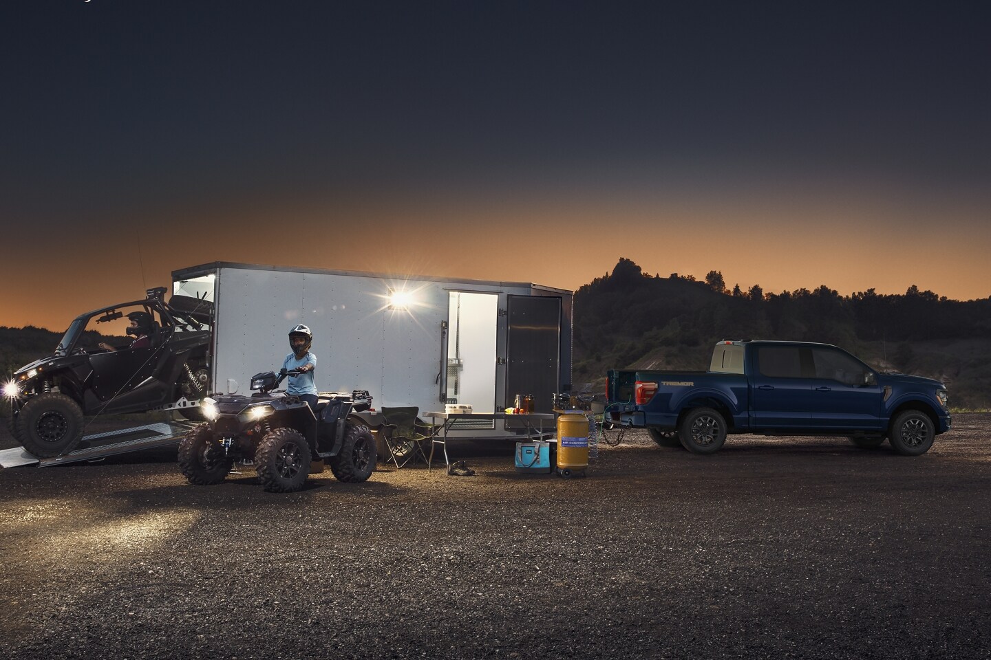 2025 Ford F-150 towing trailer