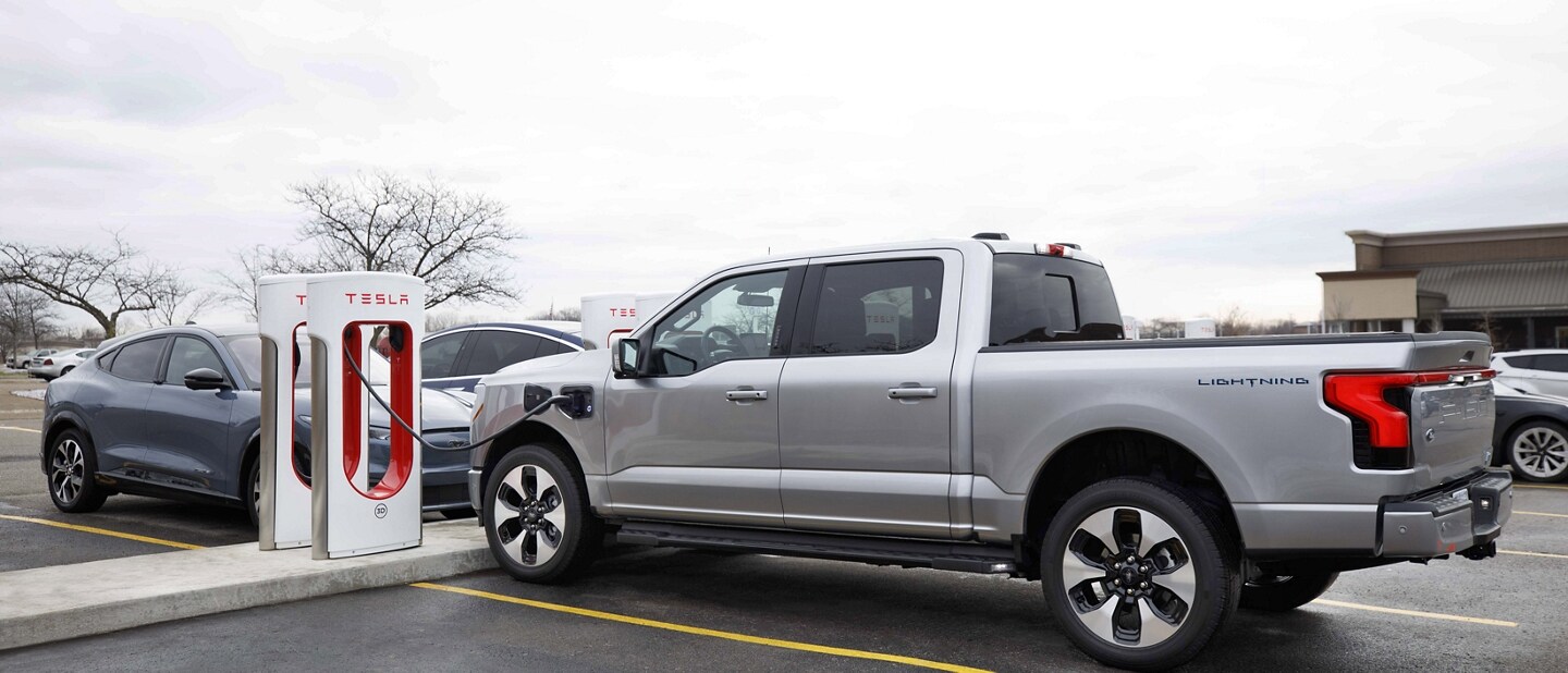 Ford electric hotsell charging network