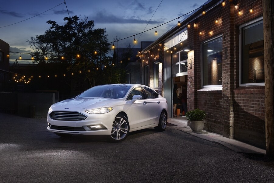 2020 Ford® Fusion Sedan | Design Features | Ford.com