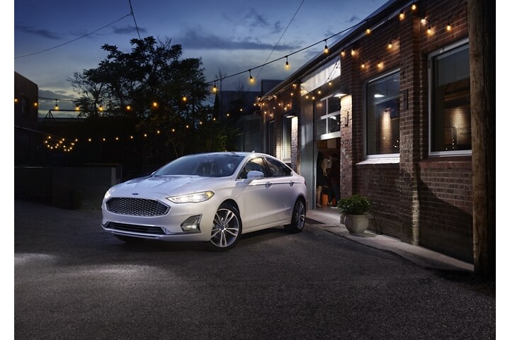 2020 Ford® Fusion Sedan | Photos, Videos, Colors & 360° Views | Ford.com
