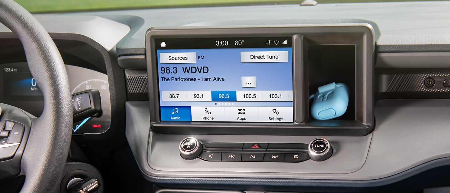 Eight-inch touchscreen in the 2023 Ford Maverick® truck