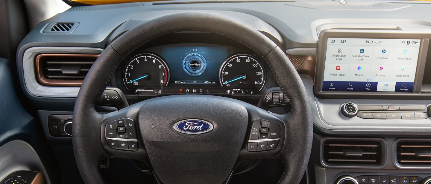 Primer plano de la pantalla del grupo de instrumentos donde se ve el modo Remolcar/Transportar de la camioneta Ford Maverick® 2023