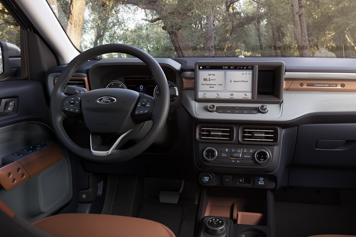 2023 Ford Maverick® LARIAT interior with standard eight-inch center touchscreen