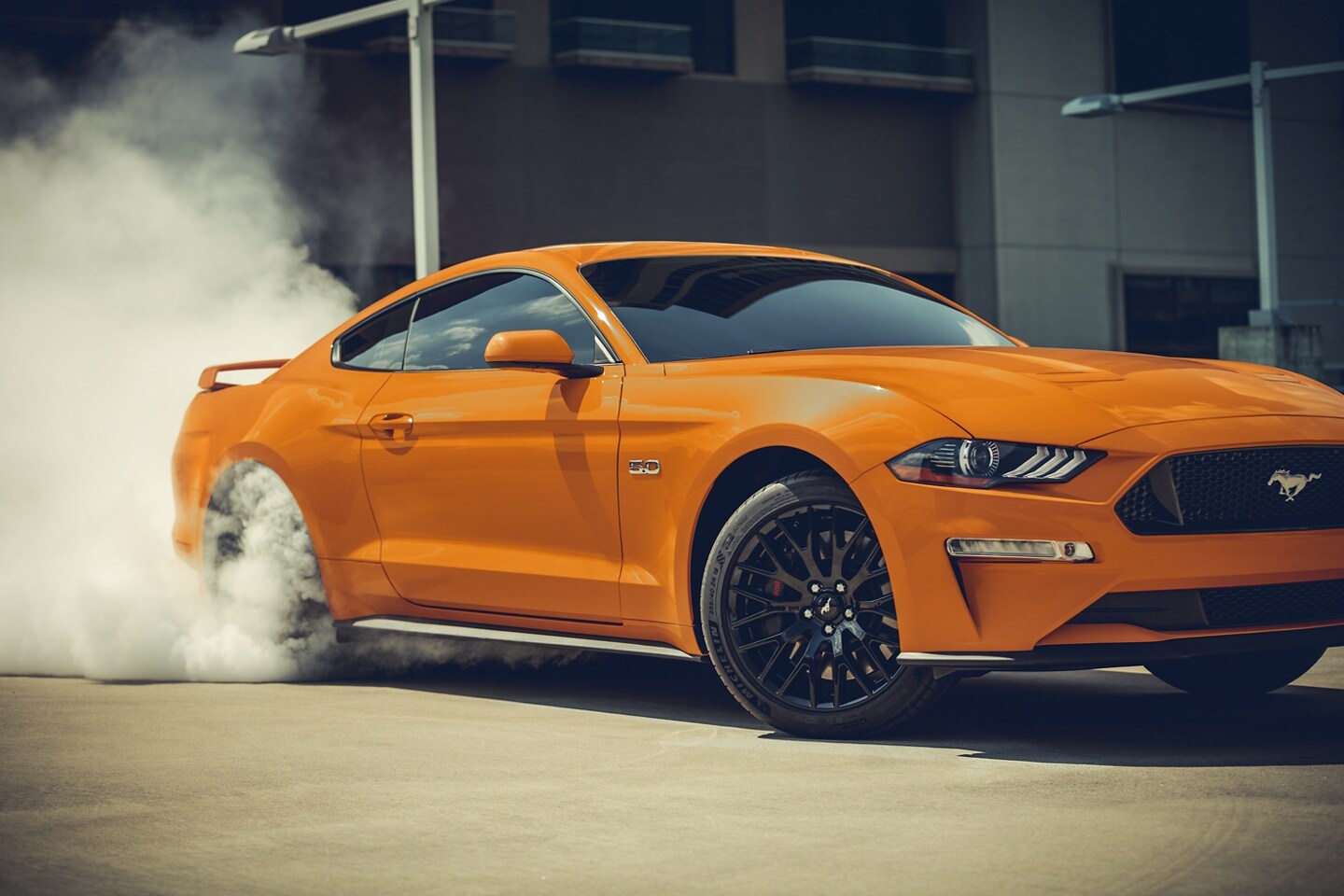 21 Ford Mustang Sports Car Hear The Roar