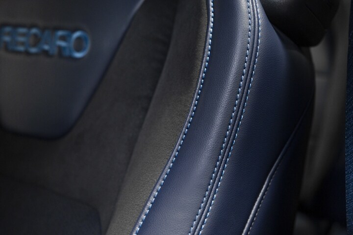 2024 Mustang® Dark Horse™ coupe with Black/Blue Dinamica RECARO® seats
