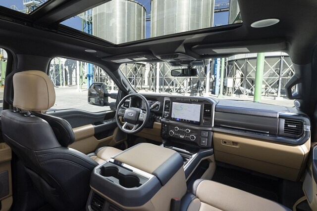 Interior of a 2023 Ford Super Duty® F-350® LARIAT® truck