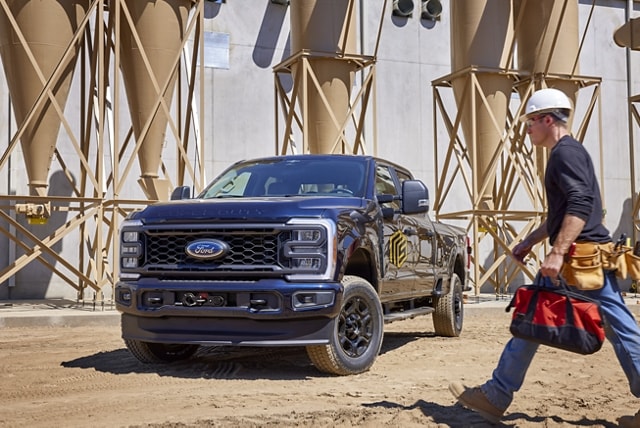 View of the winch feature on a 2023 Ford Super Duty® truck