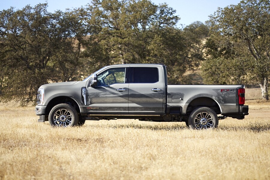 2024 Ford Super Duty® Truck Interior & Exterior Features