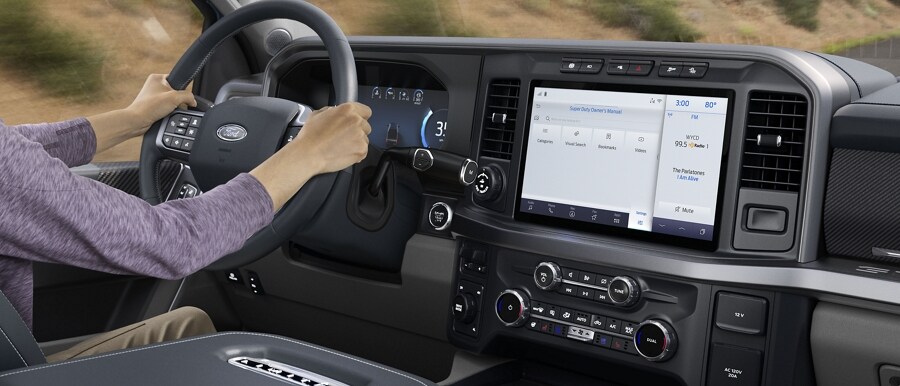 Center stack screen showing the Digital Owner’s Manual in a 2023 Ford Super Duty® truck