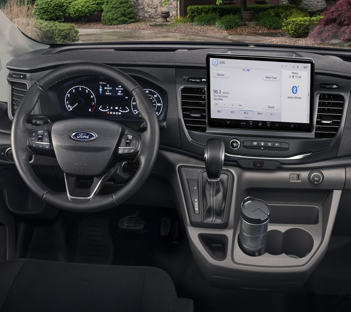 Interior de una van Ford Transit® 2023