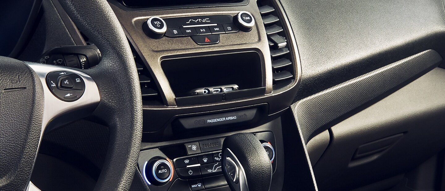 2023 Ford Transit Connect Passenger Wagon interior with available smart technology