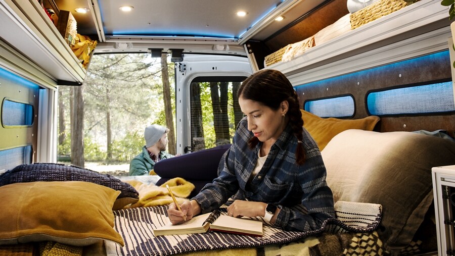 2024 Ford Transit® Passenger Van Wagon Design Features