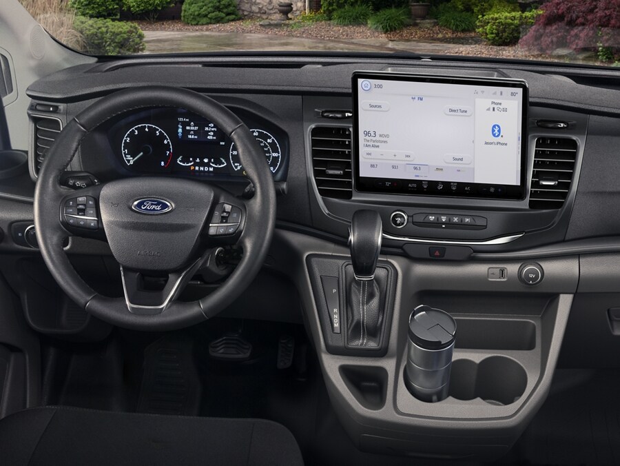 Ford tourneo on sale custom sport interior