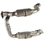 Catalytic Converter - 6.8L Main Image