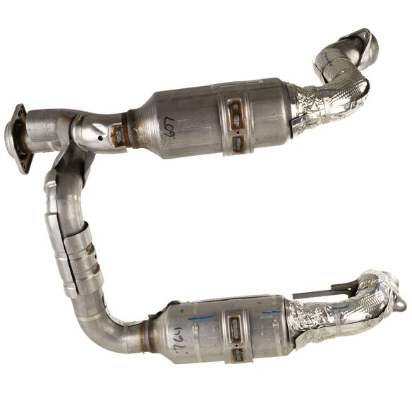Catalytic Converter - 6.8L Main Image