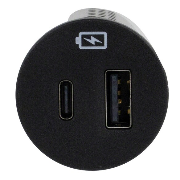 Voltage Converter Audio Auxiliary Jack - Outlet Main Image