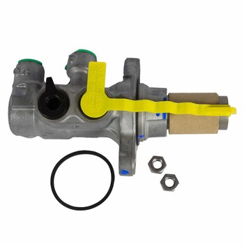 Brake Master Cylinder