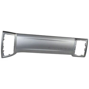 Instrument Panel Trim (XLT)