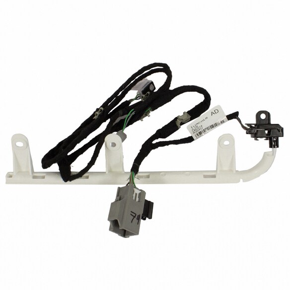 Wire - Right 14 Radio Speakers Main Image