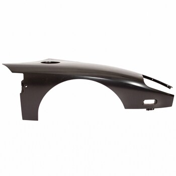 Fender - Right, Front, Outer (GT)
