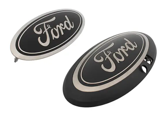 F-150 2018-2020 Black Oval Kit with Camera Main Image