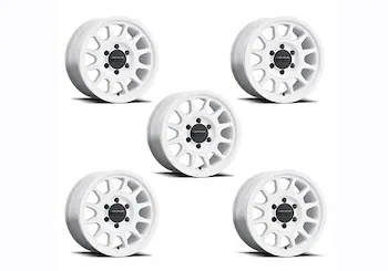 2021-2024 Bronco 17" X 8.5" METHOD Wheel Kit - Oxford White