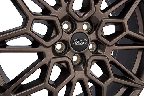 Maverick 20 in x 8 in Wheel Kit - Bronze | Accessories | Ford.com Maverick 20 in x 8 in Wheel Kit - Bronze | Accessories | Ford.com