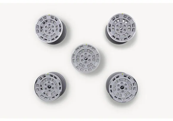 2021-2024 Bronco 17" X 8.5" Wheel Kit - Oxford White Main Image